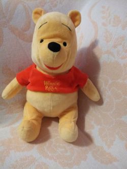 Pooh bear plushie