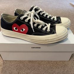CDG Converse Low Size 9