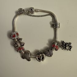 Pandora Mickey And Minnie Bracelet 