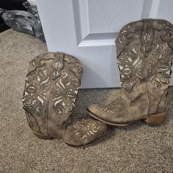 Very Nice Cowgirl Boots