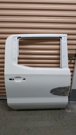 2019 2026 Chevy Silverado / Gmc Sierra Rh Rear Right Door