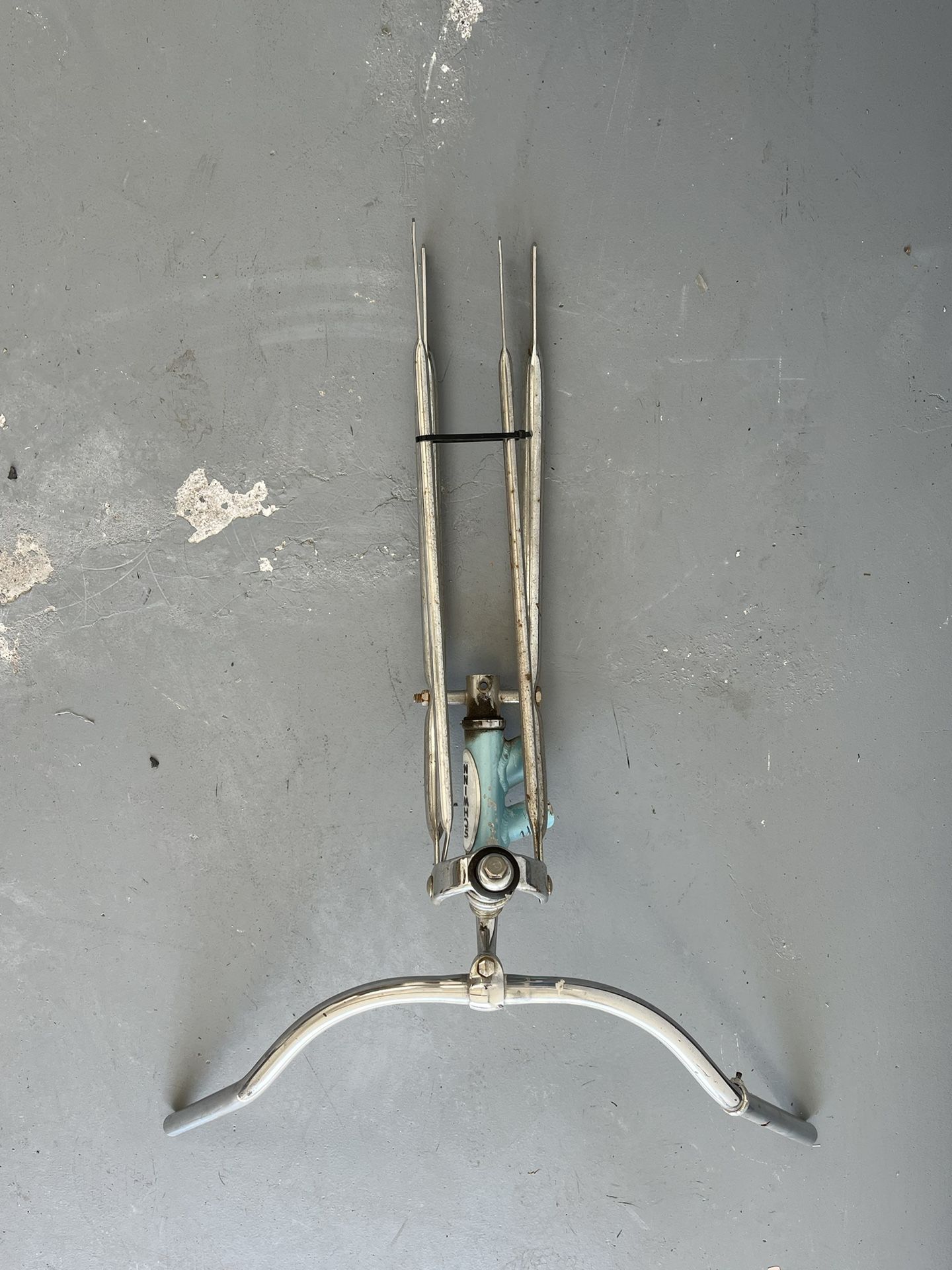 Vintage Schwinn Front End Handlebars