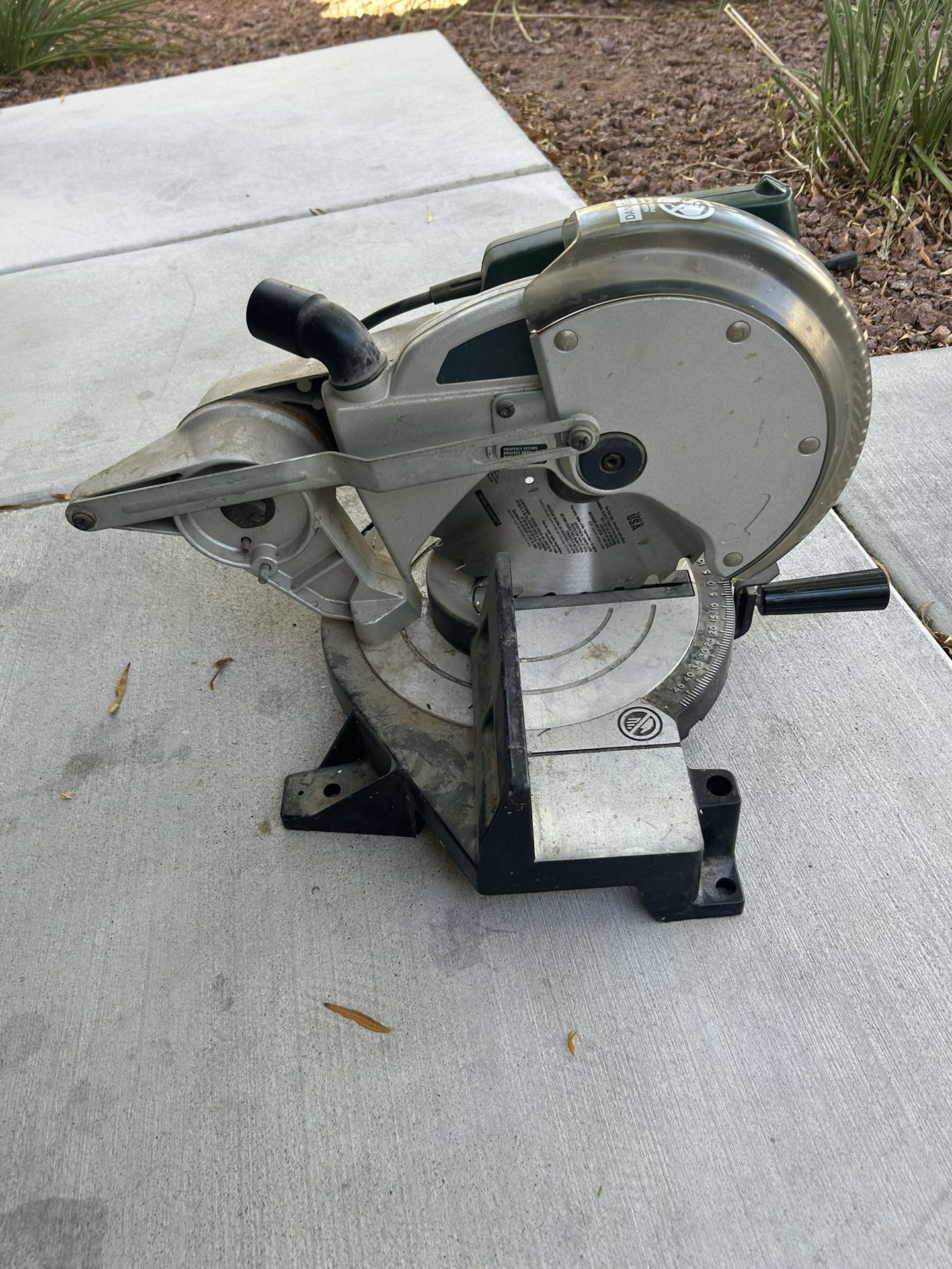 Saw