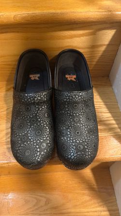Dansko Shoes size 40