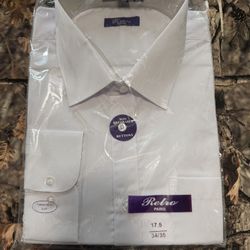 Retro Paris. Size 2XL. 17 1/2 Neck. 34/35.