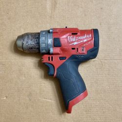 Milwaukee M12 Fuel Hammer Drill $45 NADA MENOS