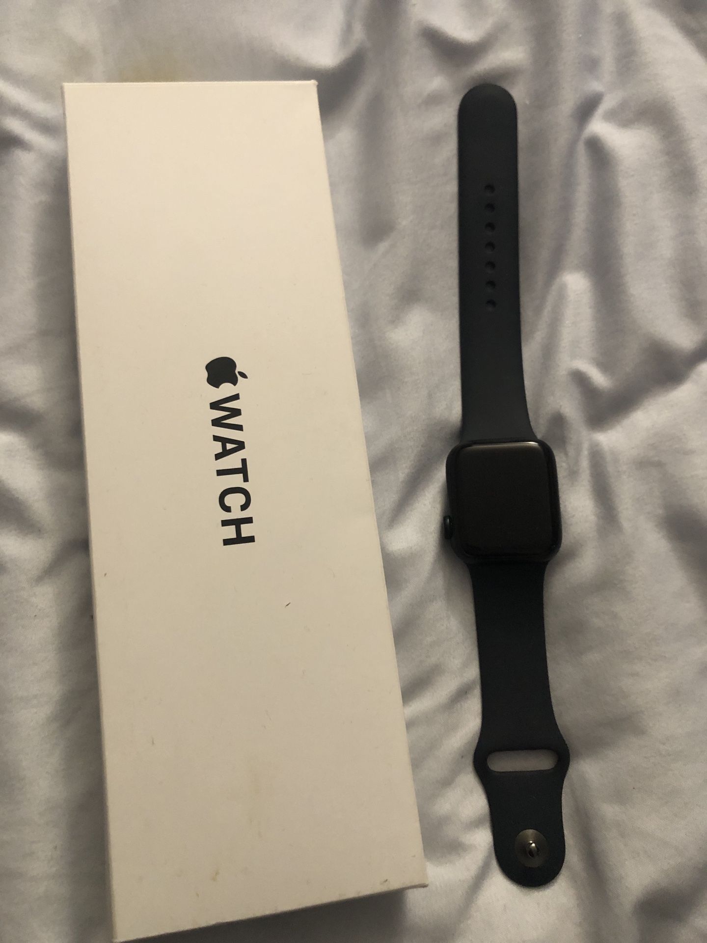 Apple Watch SE (Gen 2) 40mm Midnight Edition