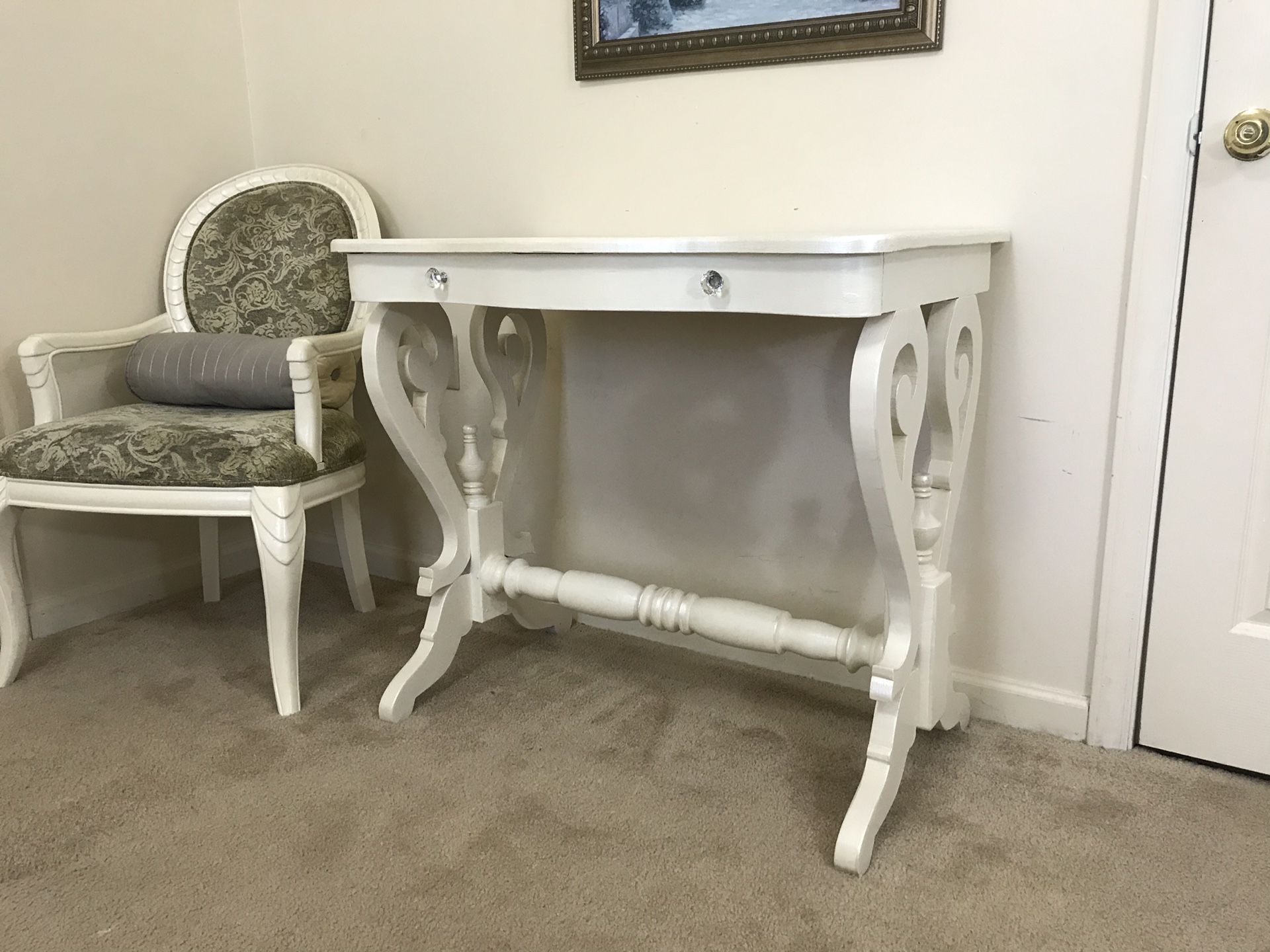 Beautiful accent table