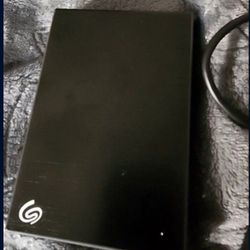 Seagate Backup Plus Portable 4TB External Hard Drive HDD – Black USB 3.0 