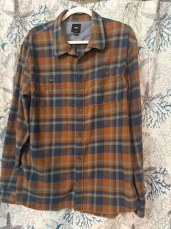 Vans Plaid Flannel Button-Up Shirt