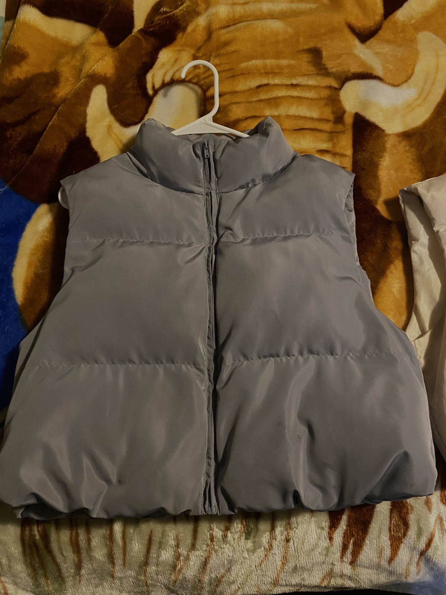 Cropped Puffer Vest