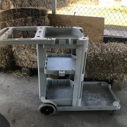 Commercial Janitorial Carts 