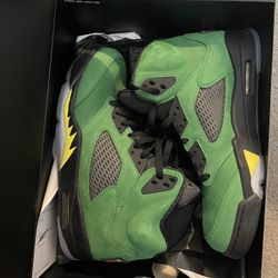 3 Pairs Of Jordan’s 1 Great Price