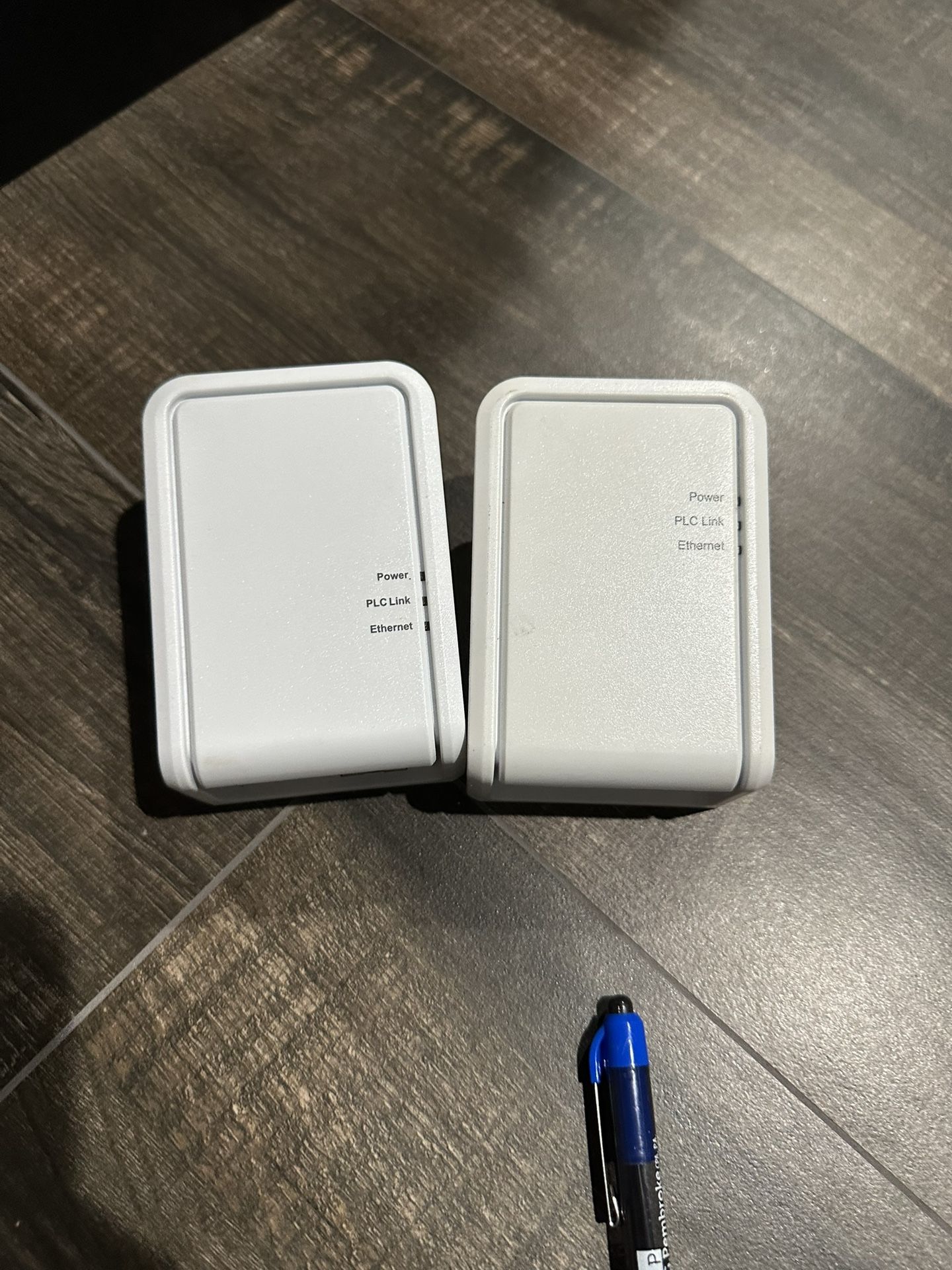 200 Mbps Power line Adapter