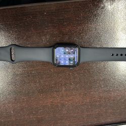 Apple Watch SE 
