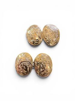 15k Victorian engraved cufflinks FIRM