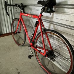 Vintage Klein Bike… Excellent frame