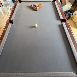 Pool table