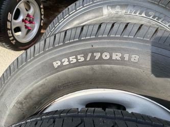 Tires 5x150 18 Toyota tundra