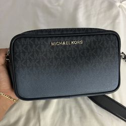 Michael Kors Crossbody Bag 