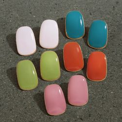 E140 -18K Gold Color Plated Geometric Earrings