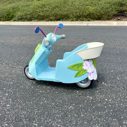 American Girl Blue Vespa with Working Horn and Noises 