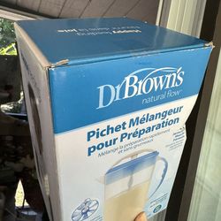Unopened Dr browns Formula Mixer Pitcher