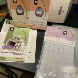Cricut Personal Electronic Die Cutting Machine & Cartridges