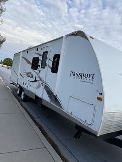2012 ulta light travel trailer