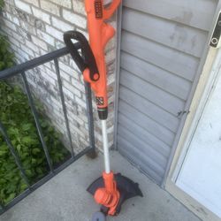 Black and Decker Corded Weed Eater (Brand New)