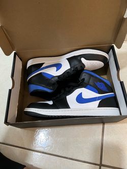 Jordan  mid 1 retro black white racer blue