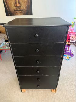 Free dresser