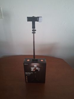 2 in 1 ft tripod & Selfie stick with detachable remote controle