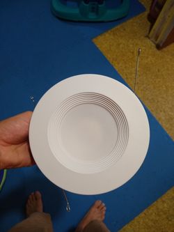 LED Retrofit Can Light