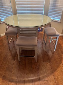 Round Top Counter Height Dining Set