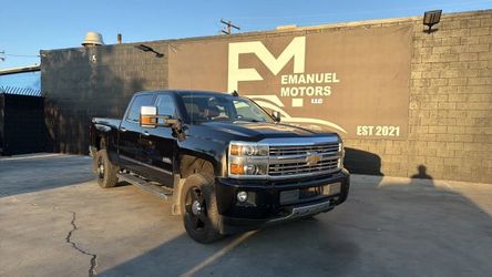 2015 Chevrolet Silverado 2500 HD Crew Cab