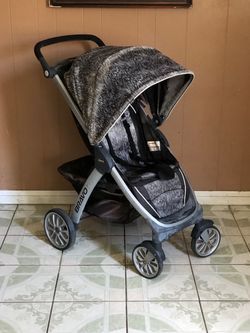 CHICCO BRAVO STROLLER!!!!