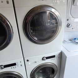 GE 24" WIDE APARTMENT SIZE FRONT LOAD WASHER AND STACKABLE ELECTRIC 220VOLT DRYER SET 