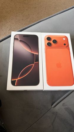 Empty IPhone boxes 16 and 17 Pro max