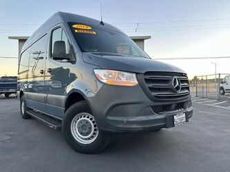2019 Mercedes-Benz Sprinter 2500 Crew