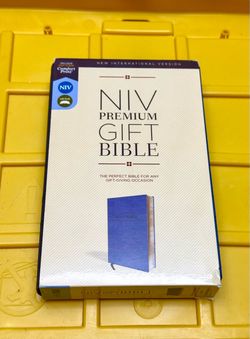 NIV Premium Gift Bible (Navy Leathersoft, New International Version)