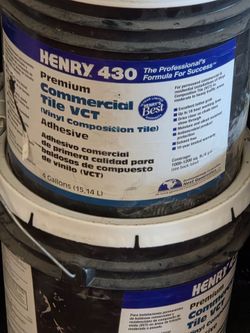 Tile adhesive 4 buckets