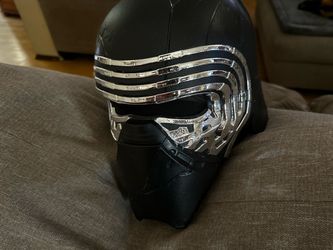 Star Wars Kylo Ren Helmet