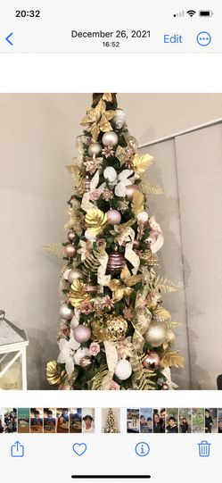 Pre-lit 9’ Christmas Tree  Thumbnail