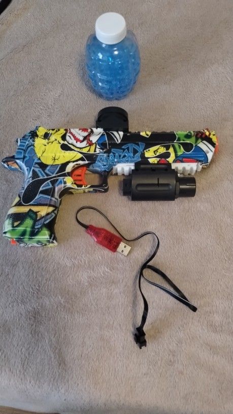 Gel Blaster Joker Wrap Includes lazor Site And Blue Flash Light