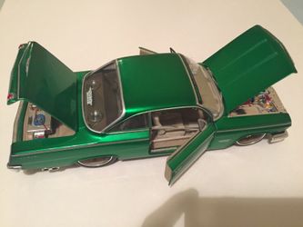 Maisto toy 1962 Chevrolet belair 1/18 scale
