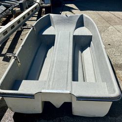 8ft Livingston w/ Johnson 4hp Seahorse Motor, Oars, Minnkota Trolling motor, Hummingbird fish Finder 
