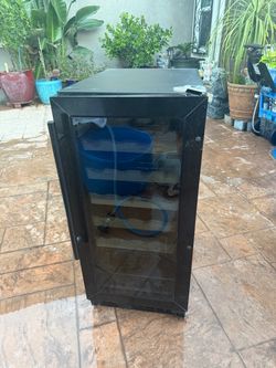 20 bottles wine cooler