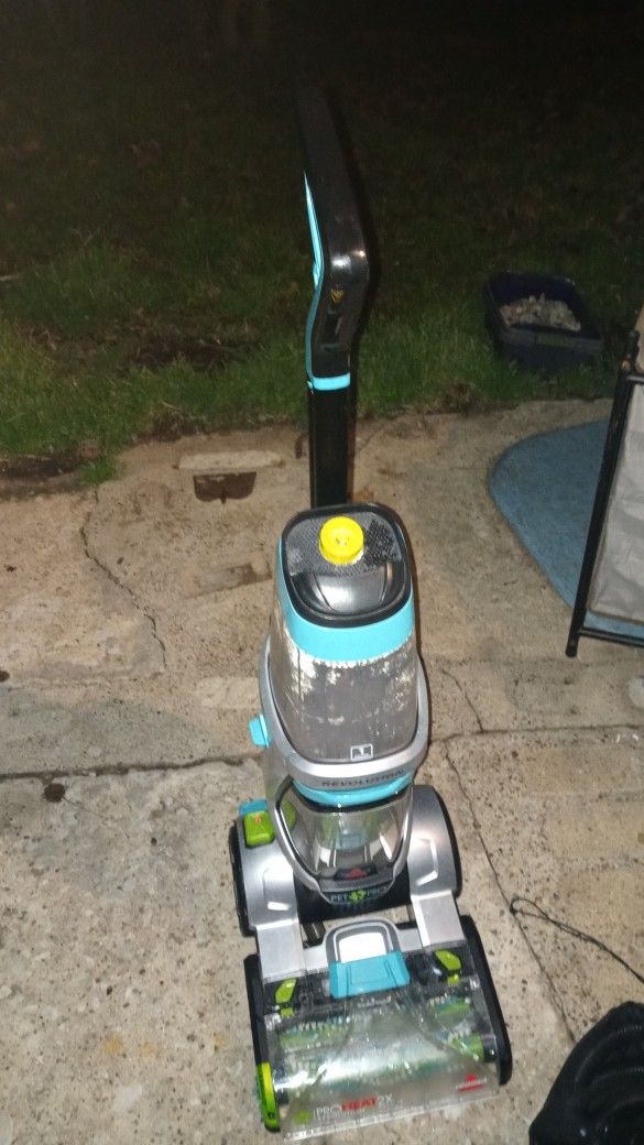 Bissell Proheat 2X Revolution PetPro Steam Cleaner