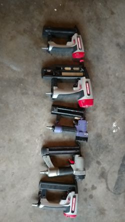 5 Staples guns